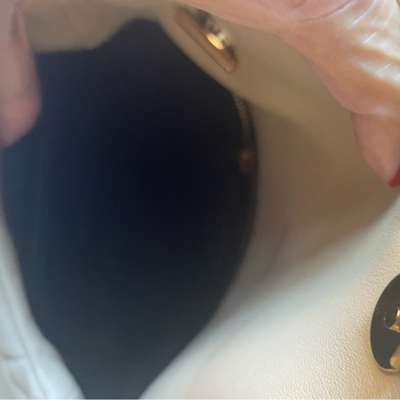 Authentic Saint Laurent YSL Toy Puffer - Picture 3 of 10